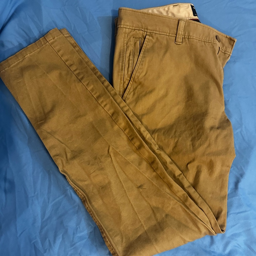 Womans Tan dockers